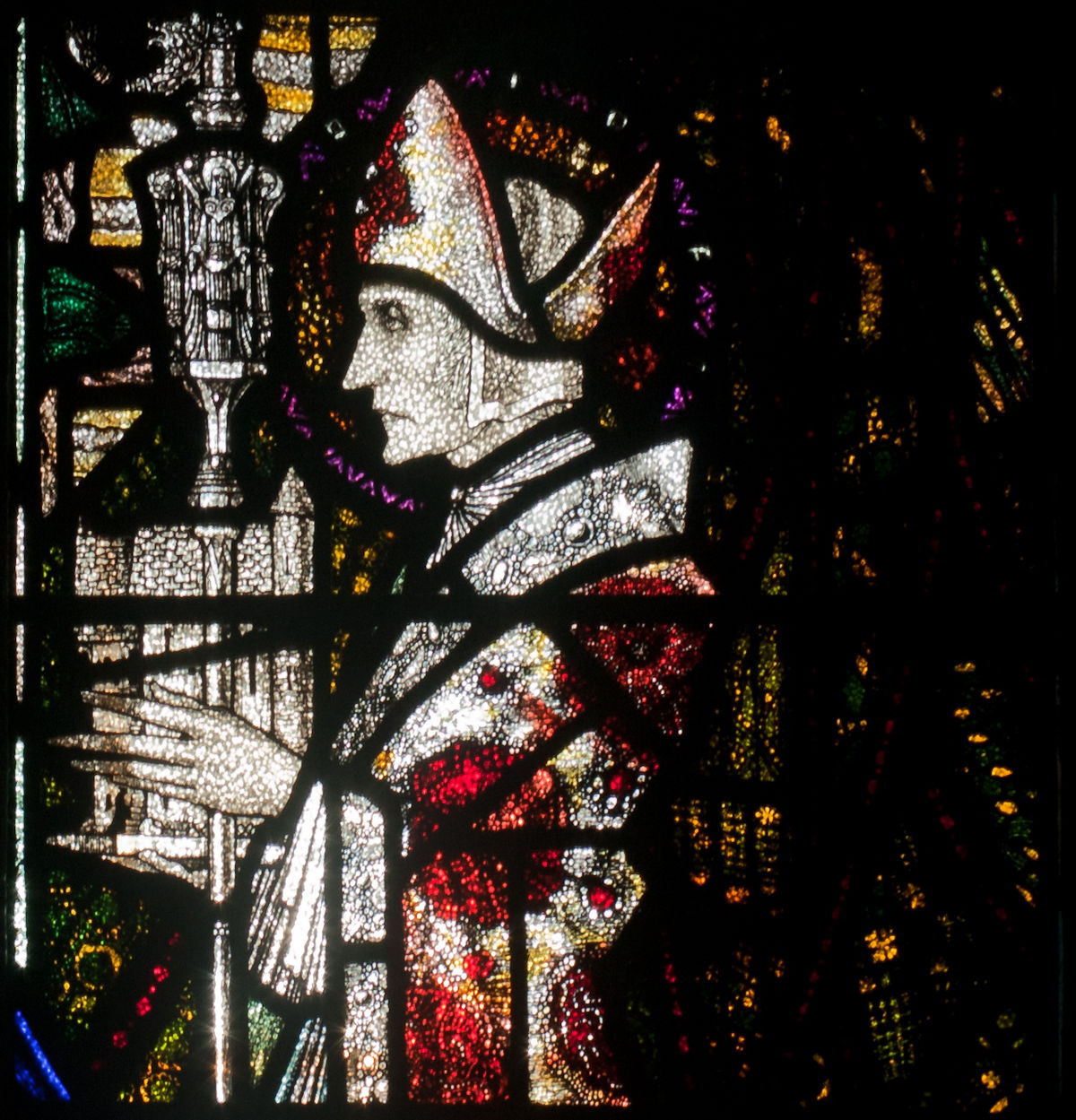 1200px Wexford Church of the Assumption South Aisle Window Harry Clarke The Madonna with Sts Aidan and Adrian Detail Saint Aidan 2010 09 29