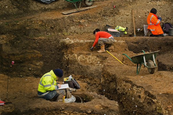 bvgfgfvbmlo45474444mfdsz